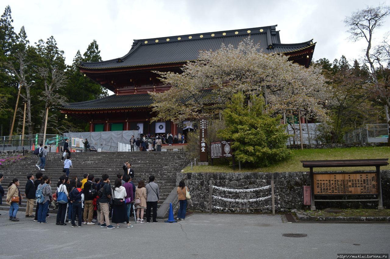 Храм Риннодзи Никко, Япония