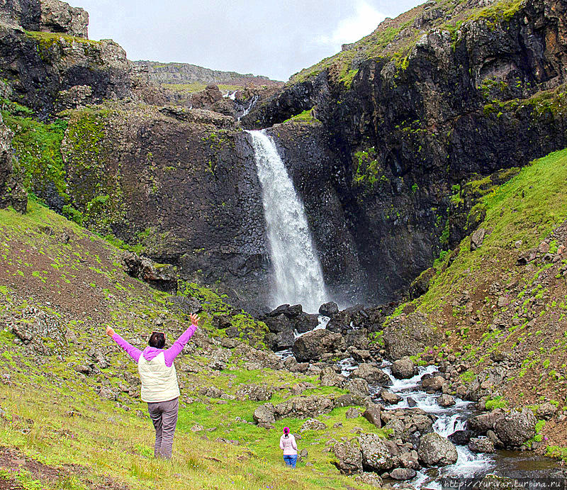 Водопад Flögufoss Дьюпивогур, Исландия