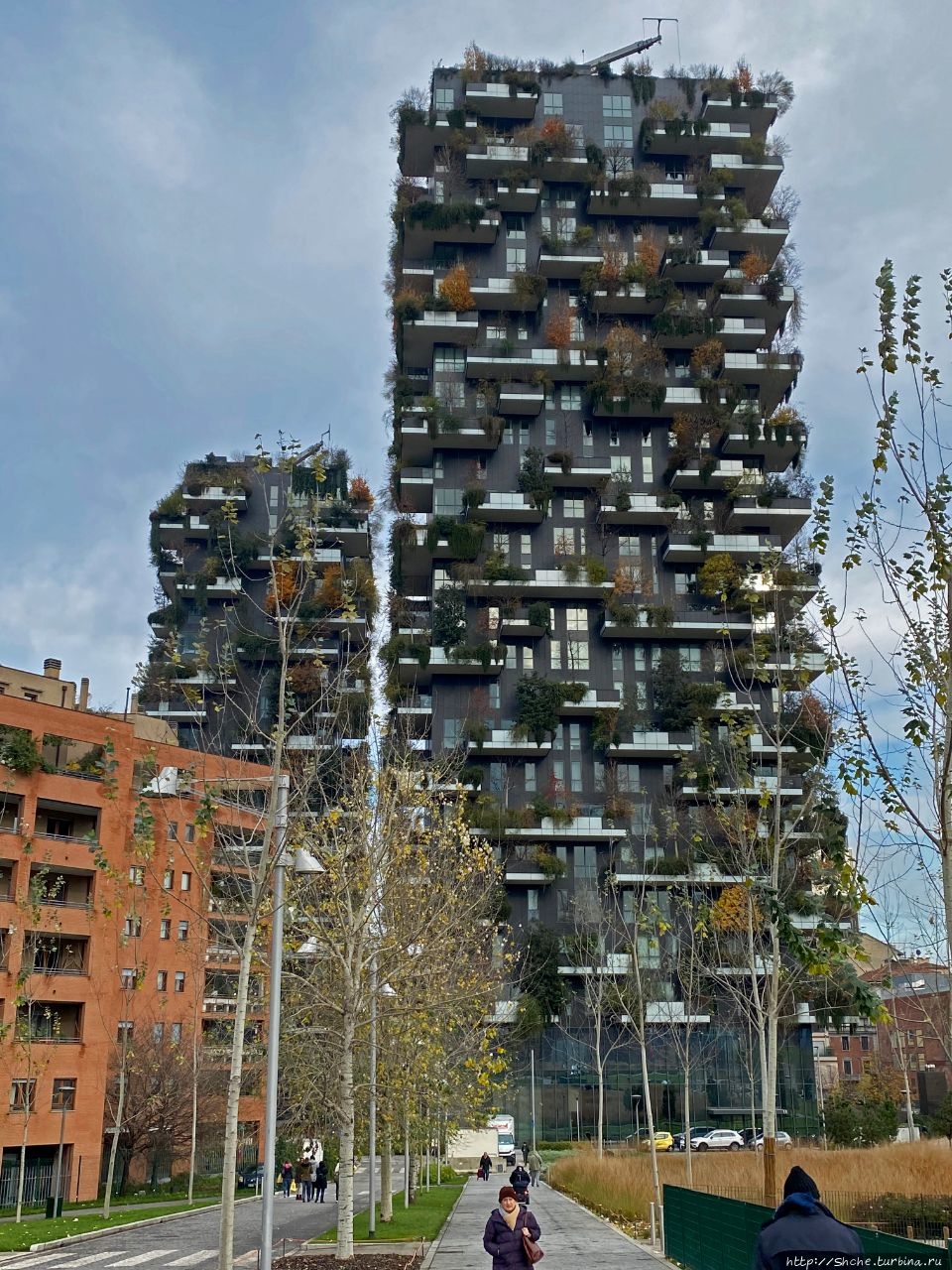 Вертикальный лес Милан, Италия