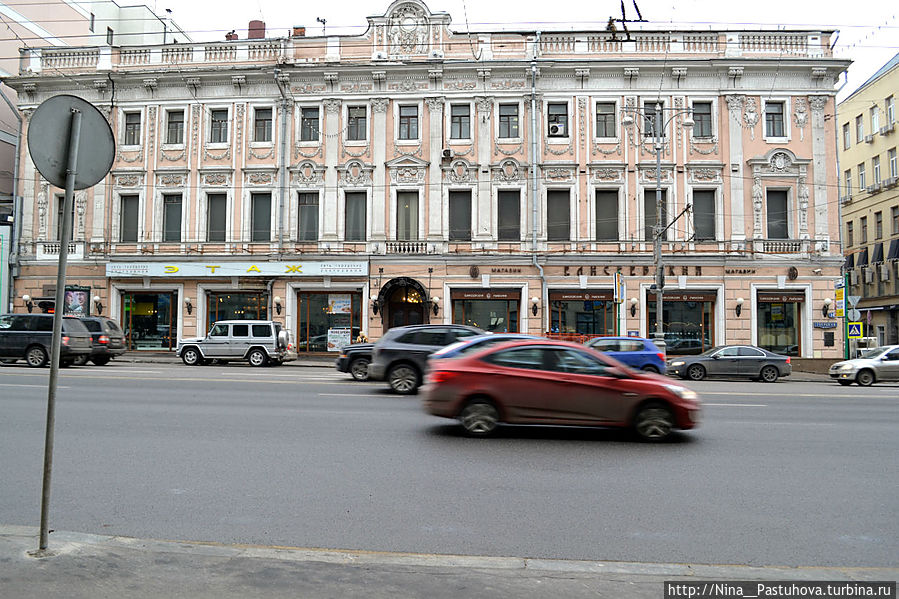 Елисеевы.  История гастронома  № 1 Москва, Россия