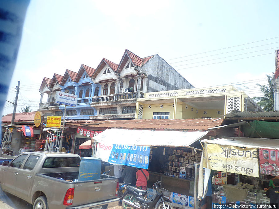 Город Ванвьенг Ванвьенг, Лаос
