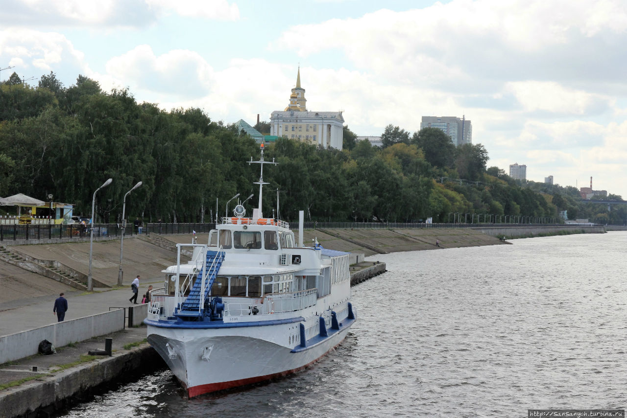 Пристань Речного вокзала. Пермь, Россия