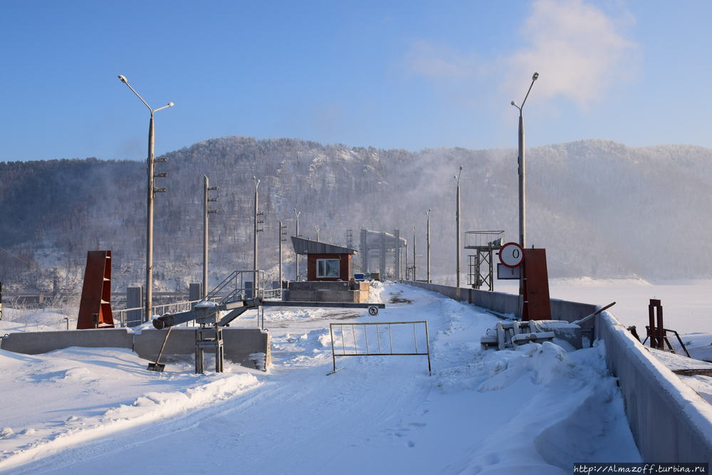 Красноярская ГЭС из «Звездных Войн» Дивногорск, Россия