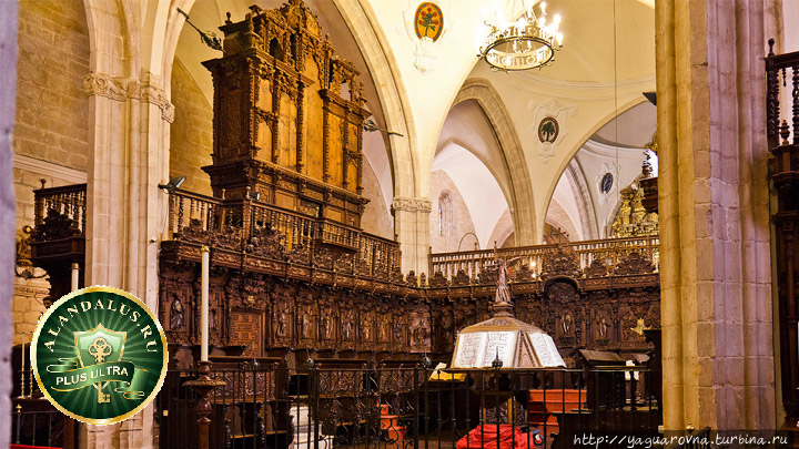 Интерьер Santa Maria de la Encarnacion la Mayor. Фото из интернета. Ронда, Испания
