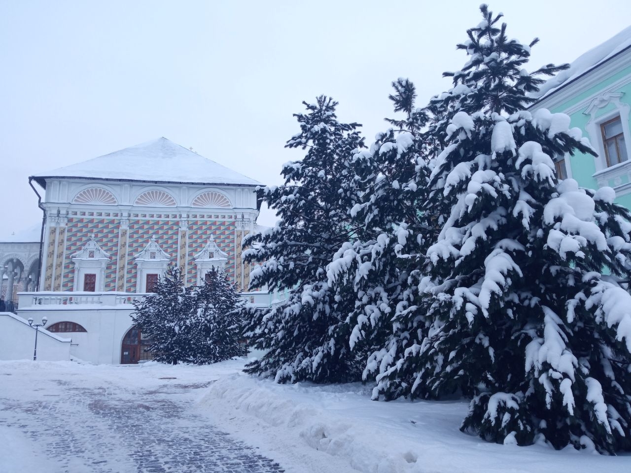 Старая монастырская гостиница Сергиев Посад, Россия