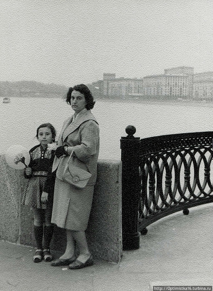 Я с мамой. 1959 год.