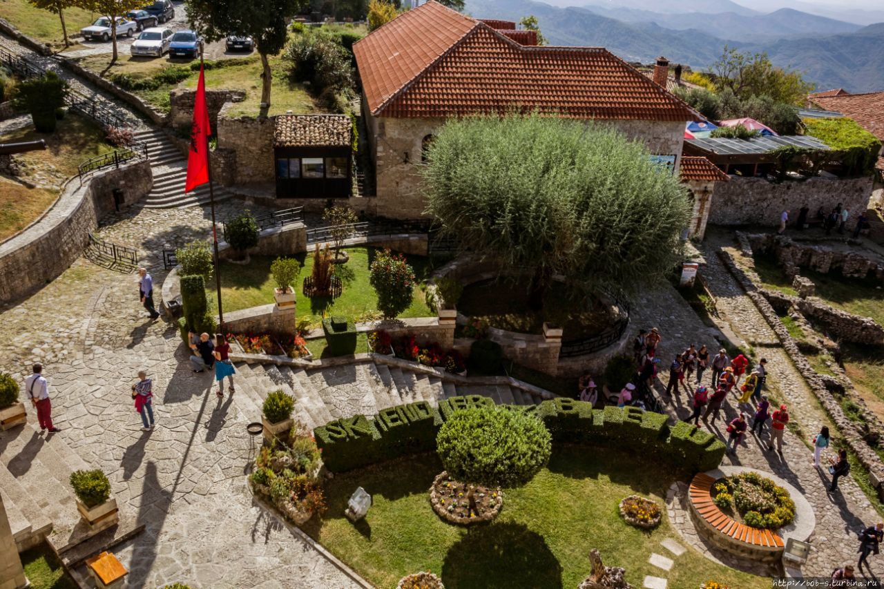 Shqiperia 16860. По следам Скандербега. Круя — Шкодер Албания Shqiperia 16860. По следам Скандербега. Круя — Шкодер Албания