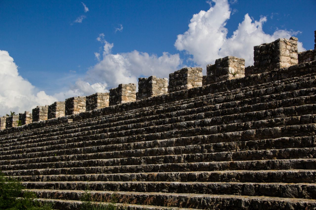 Цибильчальтун – древний город майя Цибильчальтун, Мексика