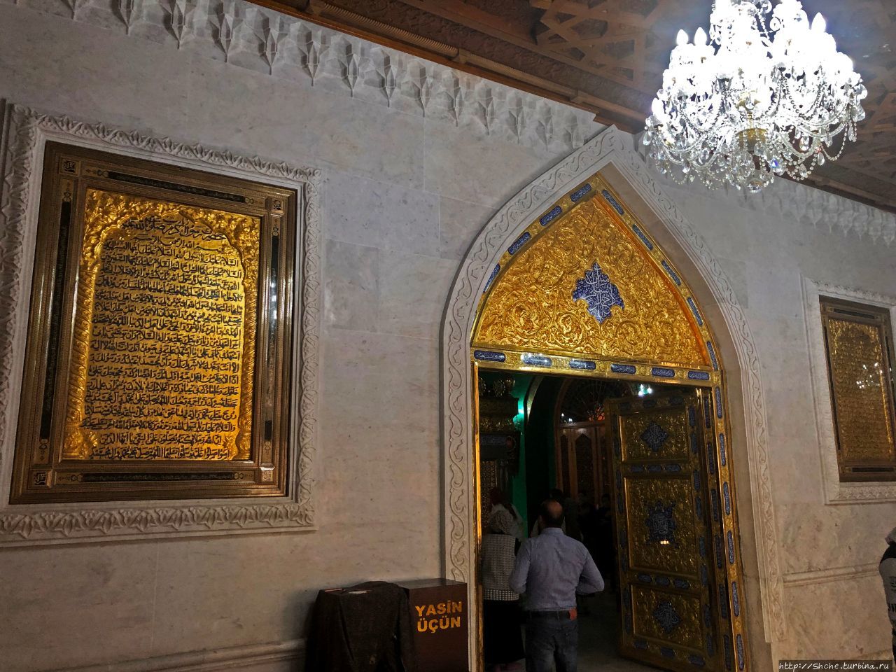 Мечеть Биби-Эйбат Баку, Азербайджан