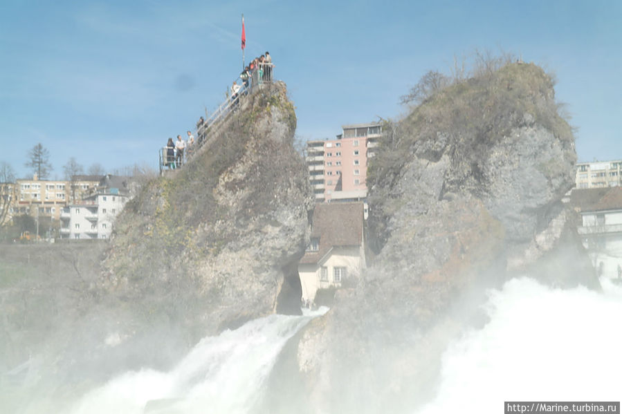 Замок Лауфен и Рейнский водопад Шаффхаузен, Швейцария