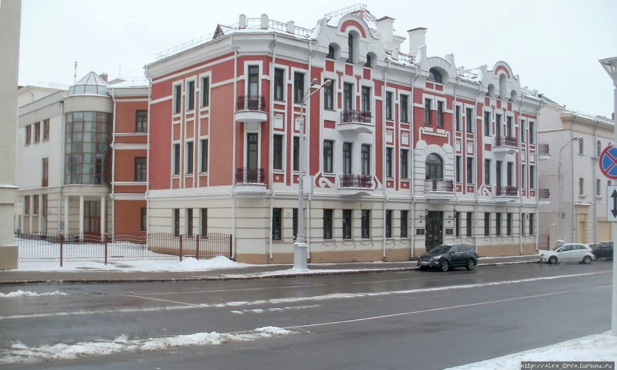 Здание на Советской, 14 построено в конце XIX века. Минск, Беларусь