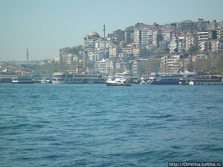 Босфор, тонущий в полуден