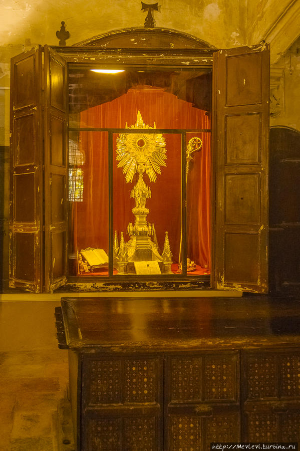 Внутри собора в Таррагоне Таррагона, Испания