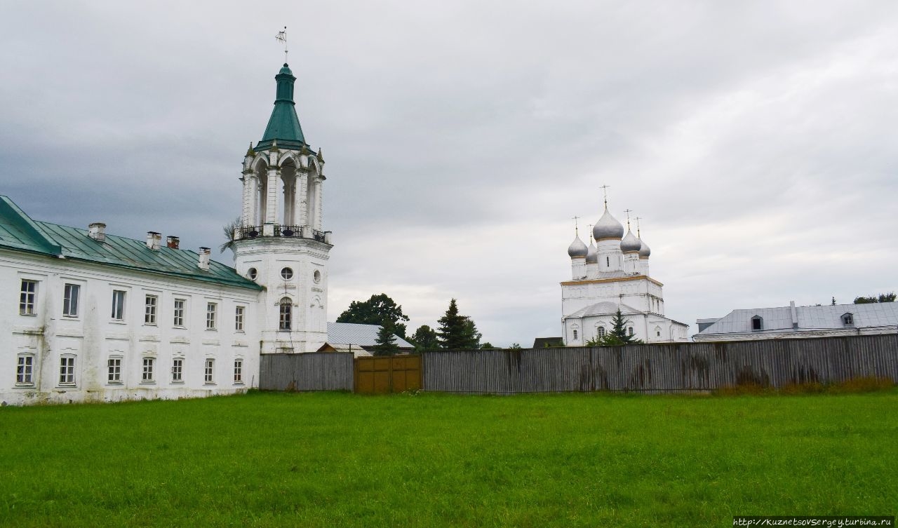 Спасо-Яковлевский Димитриев монастырь Ростов, Россия