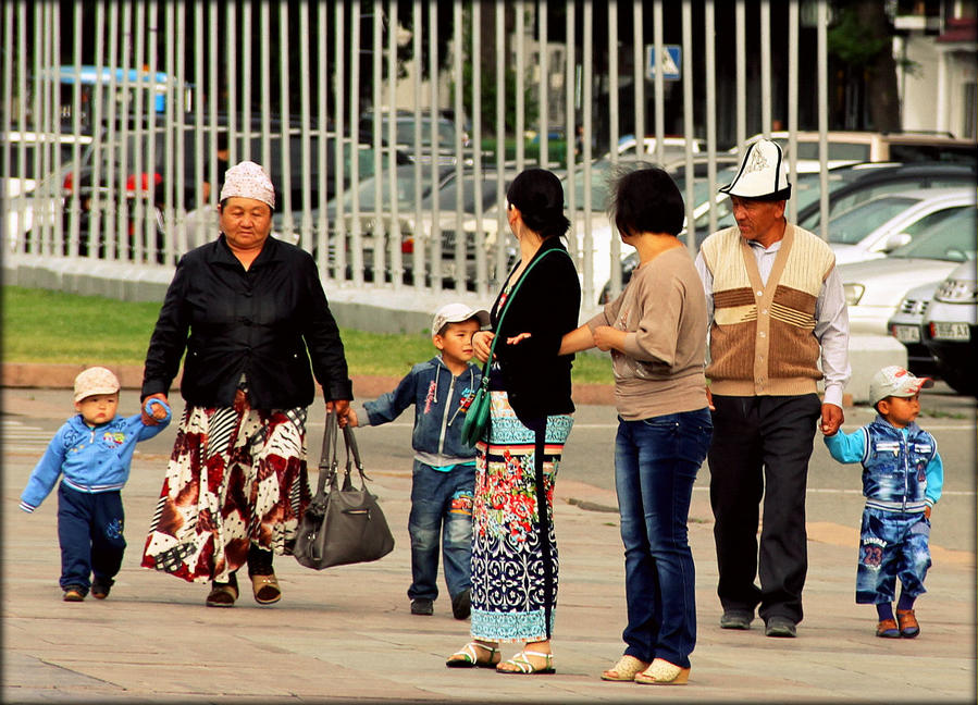 Обычные люди — Бишкек Бишкек, Киргизия