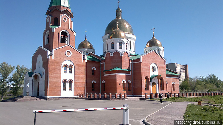 Андреевский собор построе