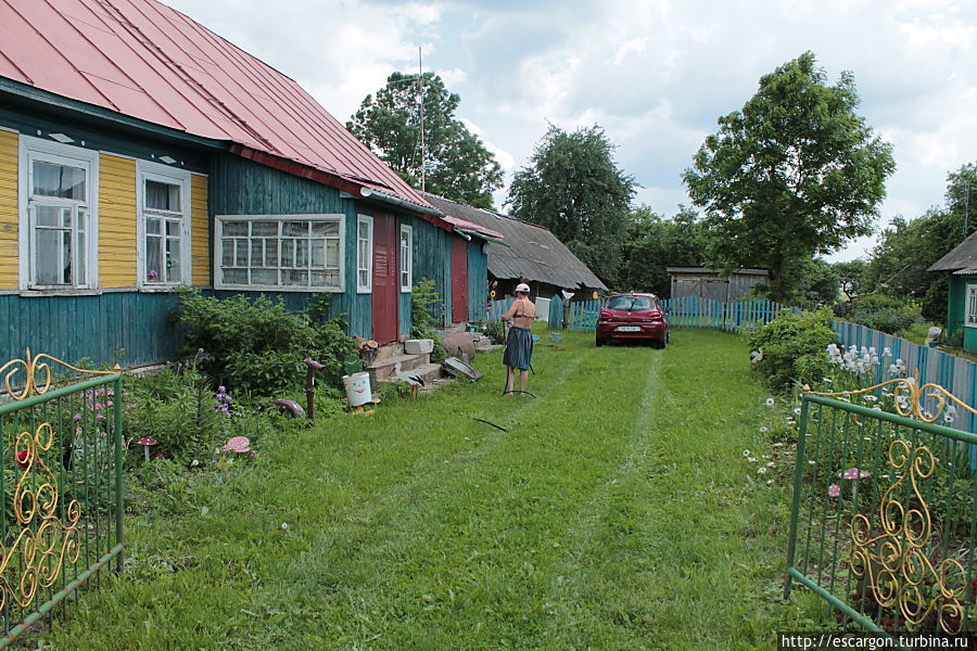 Впрочем, сомневаюсь что здесь живут и в зимнее время. Скорее всего дачи...