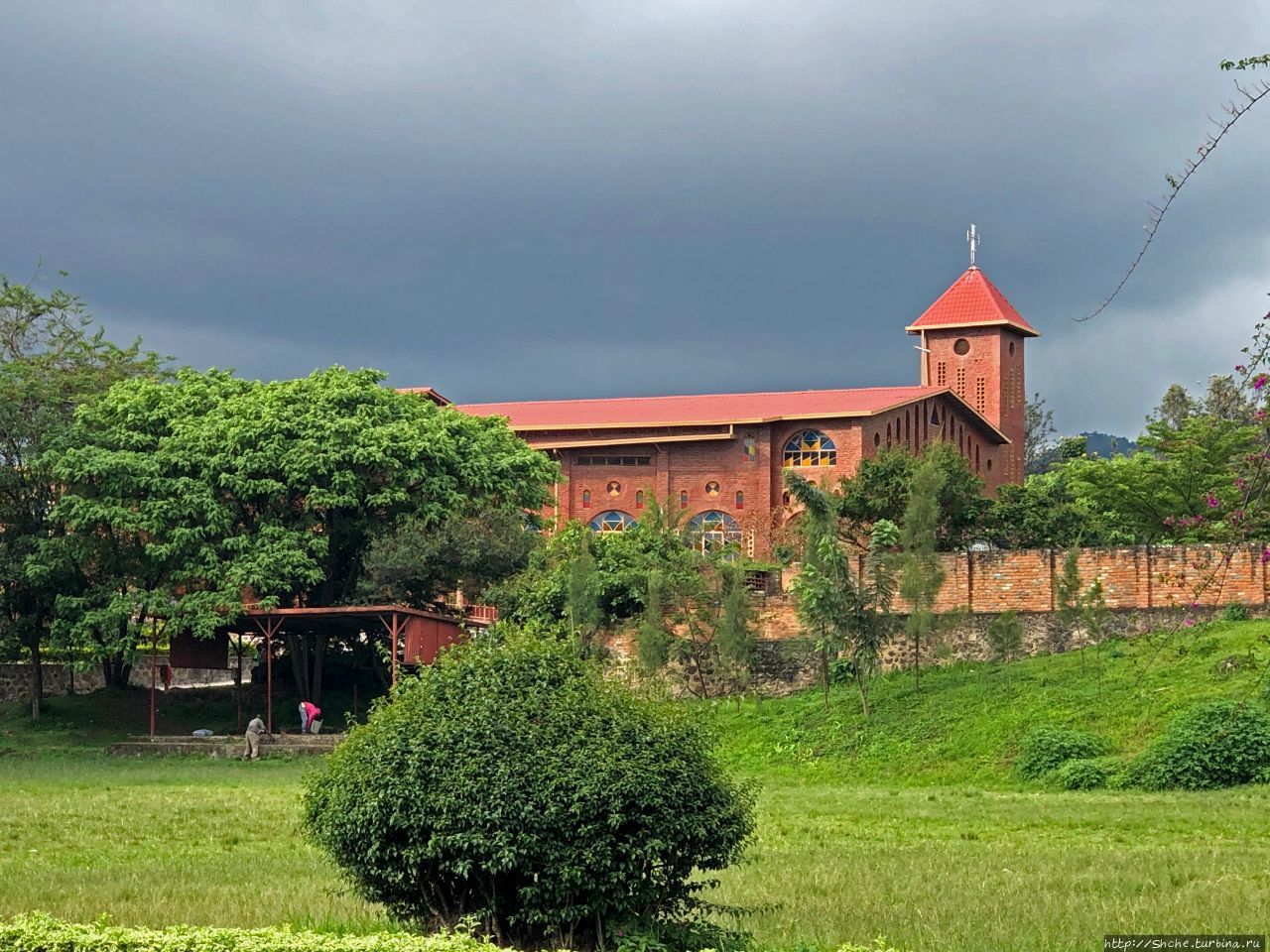 Gisenyi - есть такой город в Руанде