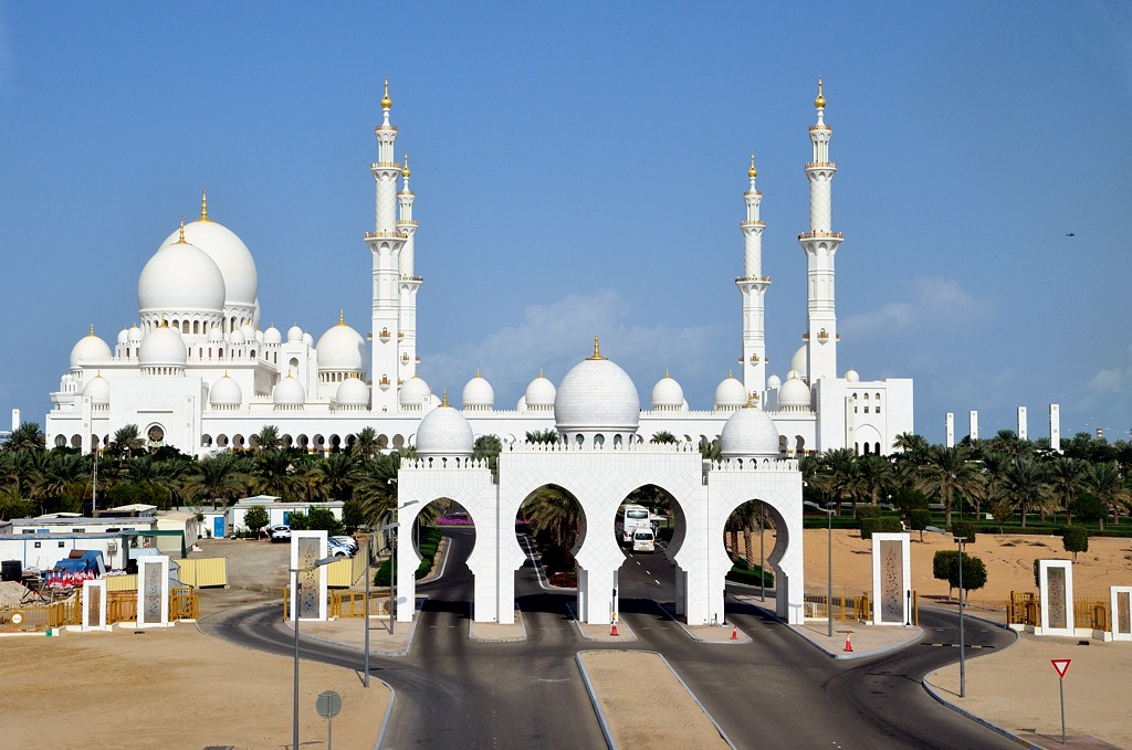 Пять столпов ислама в Абу-Даби