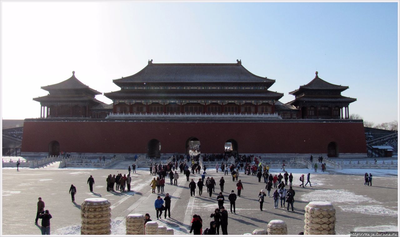 Запретный город первым из китайских обектов в 1987 году был внесён в список всемирного наследия ЮНЕСКО Пекин, Китай