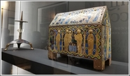 Роскошная коллекция средневековых эмалей из Лиможа