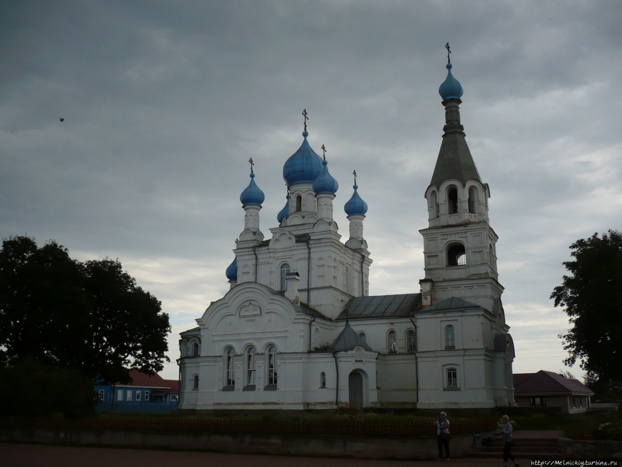 Петропавловская церковь и 