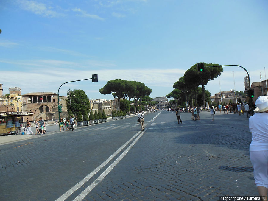 Дорога к Колизею Рим, Италия