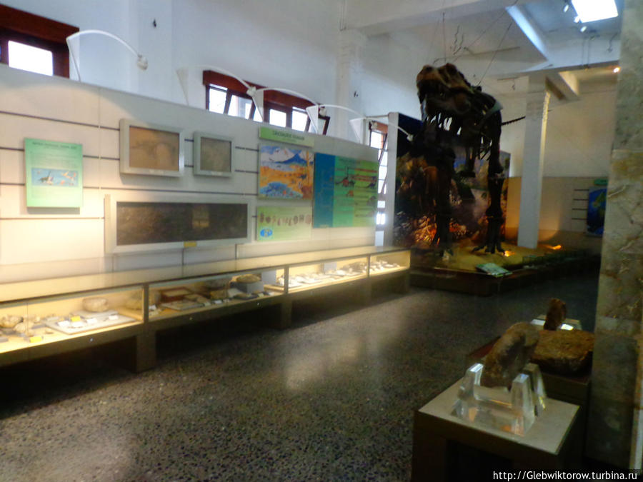 Музей геологии Бандунг, Индонезия