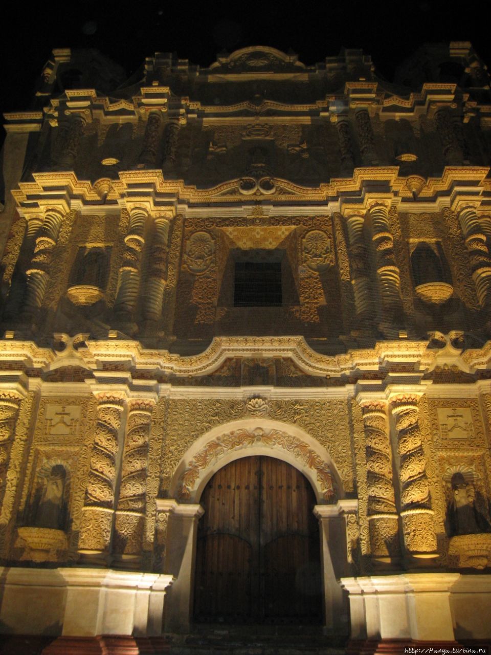 Собор Санто-Доминго Сан-Кристобаль-де-Лас-Касас, Мексика
