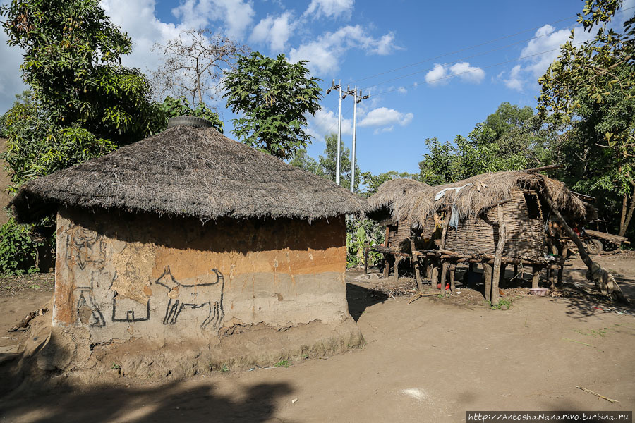 Истинно арийская деревня Джинка, Эфиопия