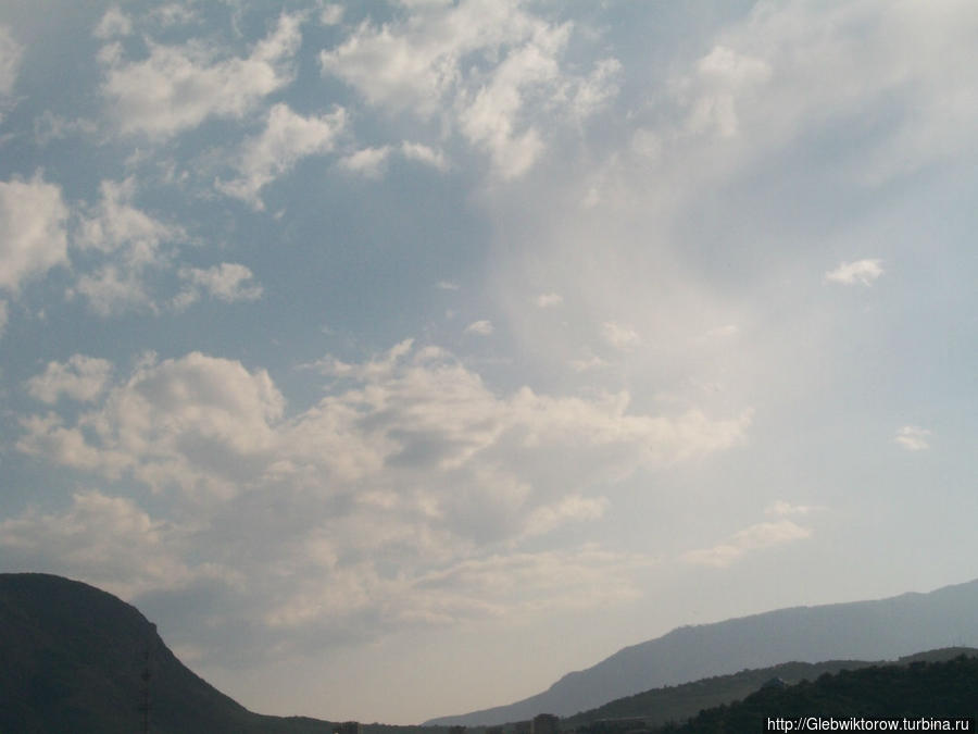 Прогулка по поселку Утес после дождя Утес, Россия