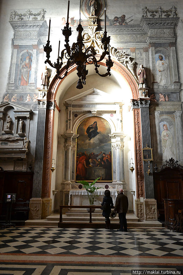 Часовня Картолари-Никезола. Вознесение Девы Марии Тициана. Верона, Италия
