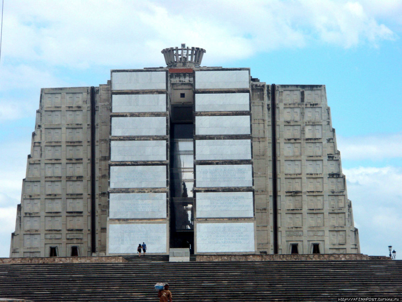 Фаро Колон. Свет маяка Колумба Санто-Доминго, Доминиканская Республика