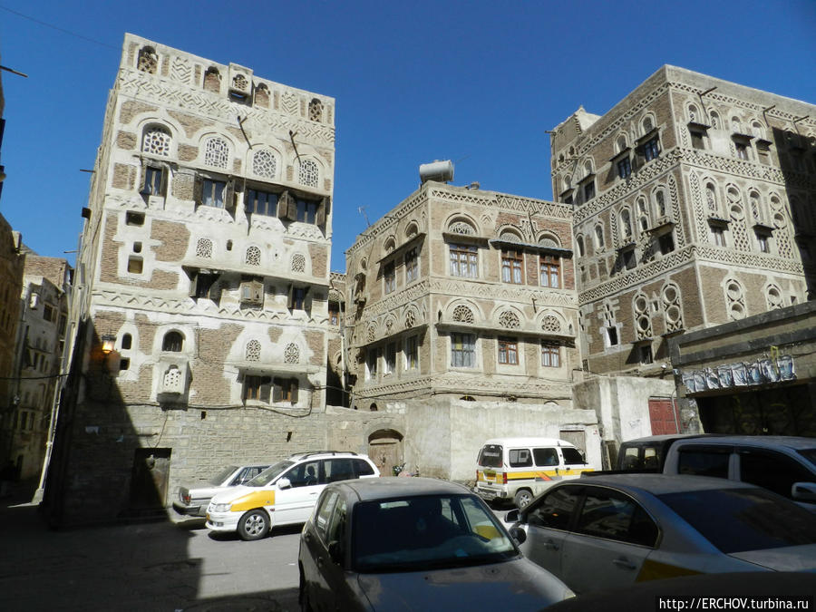 Загадочные кронштейны? Сана, Йемен