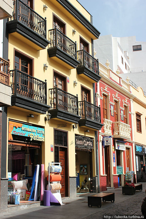 Икод — город обязательного посещения Икод-де-лос-Винос, остров Тенерифе, Испания