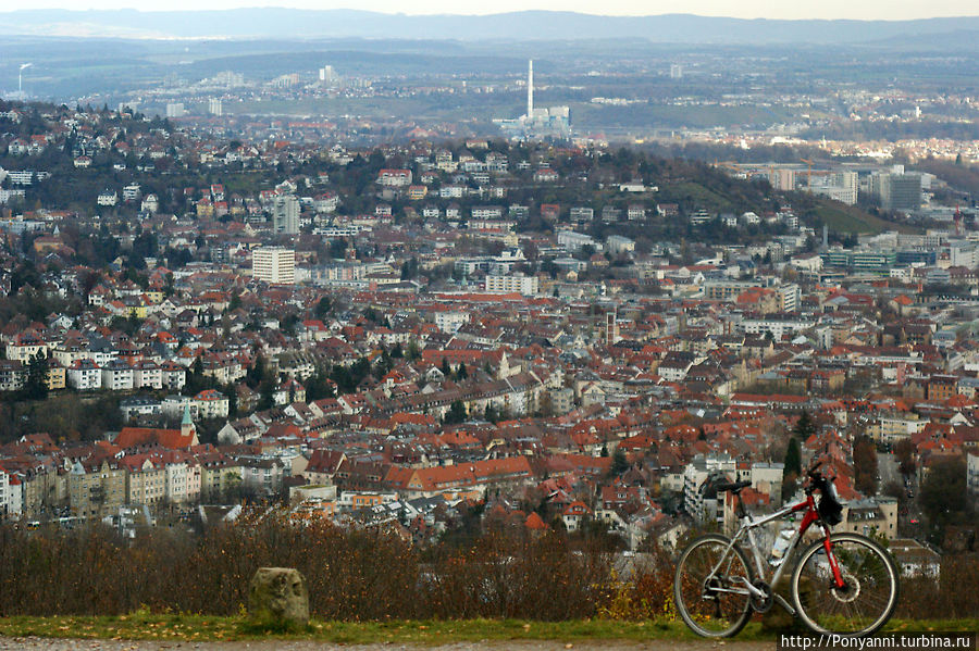 Панорама Штутгарта центр и западная часть Штутгарт, Германия
