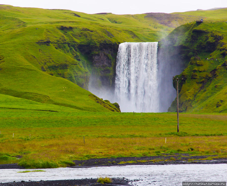 Водопад Скоугафосс тоже имеет свои тайны и свою легенду Скогар, Исландия