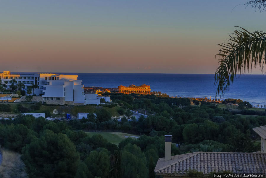 На закате Ситжес, Испания