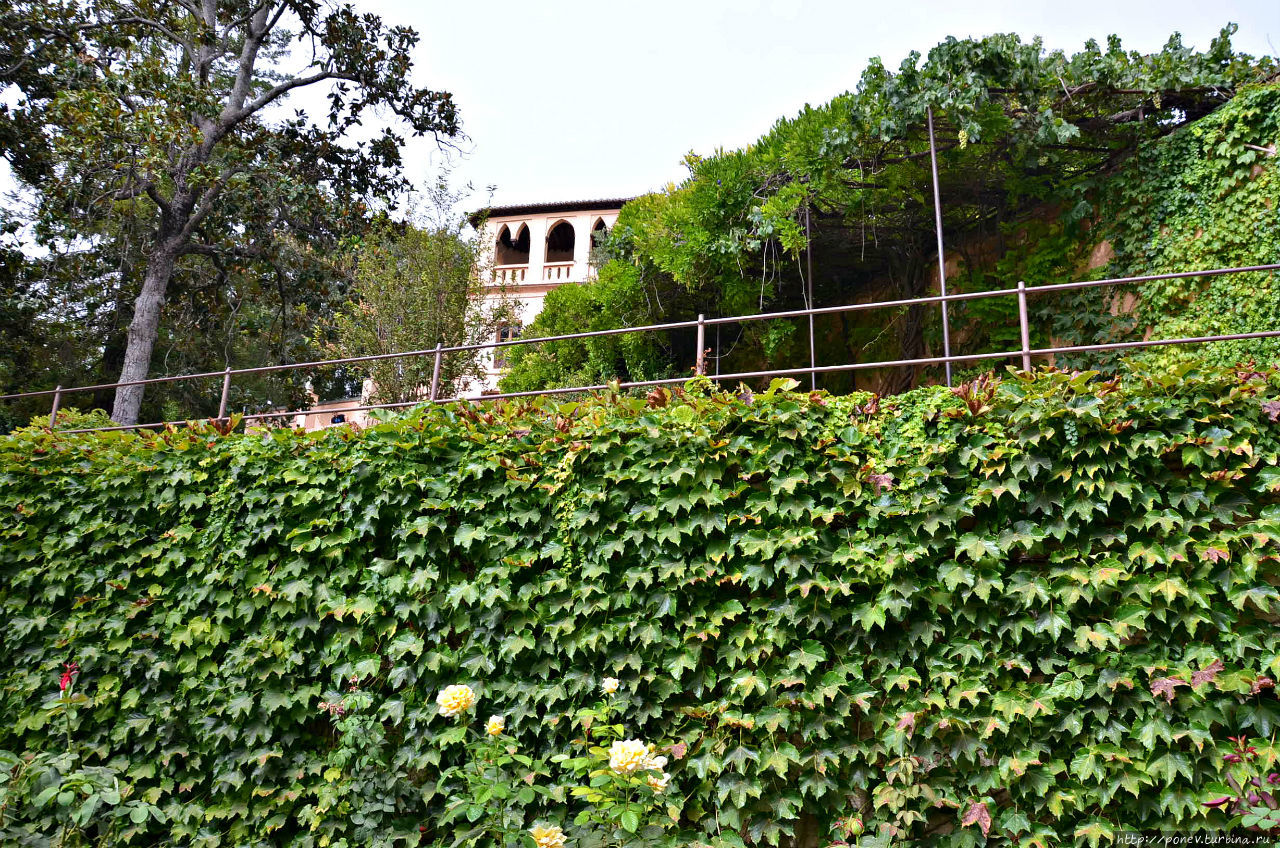 Альгамбра — поэма из камня, садов и воды Гранада, Испания