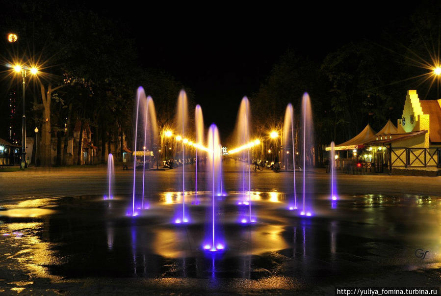 Харьков — город студентов и площадей Харьков, Украина