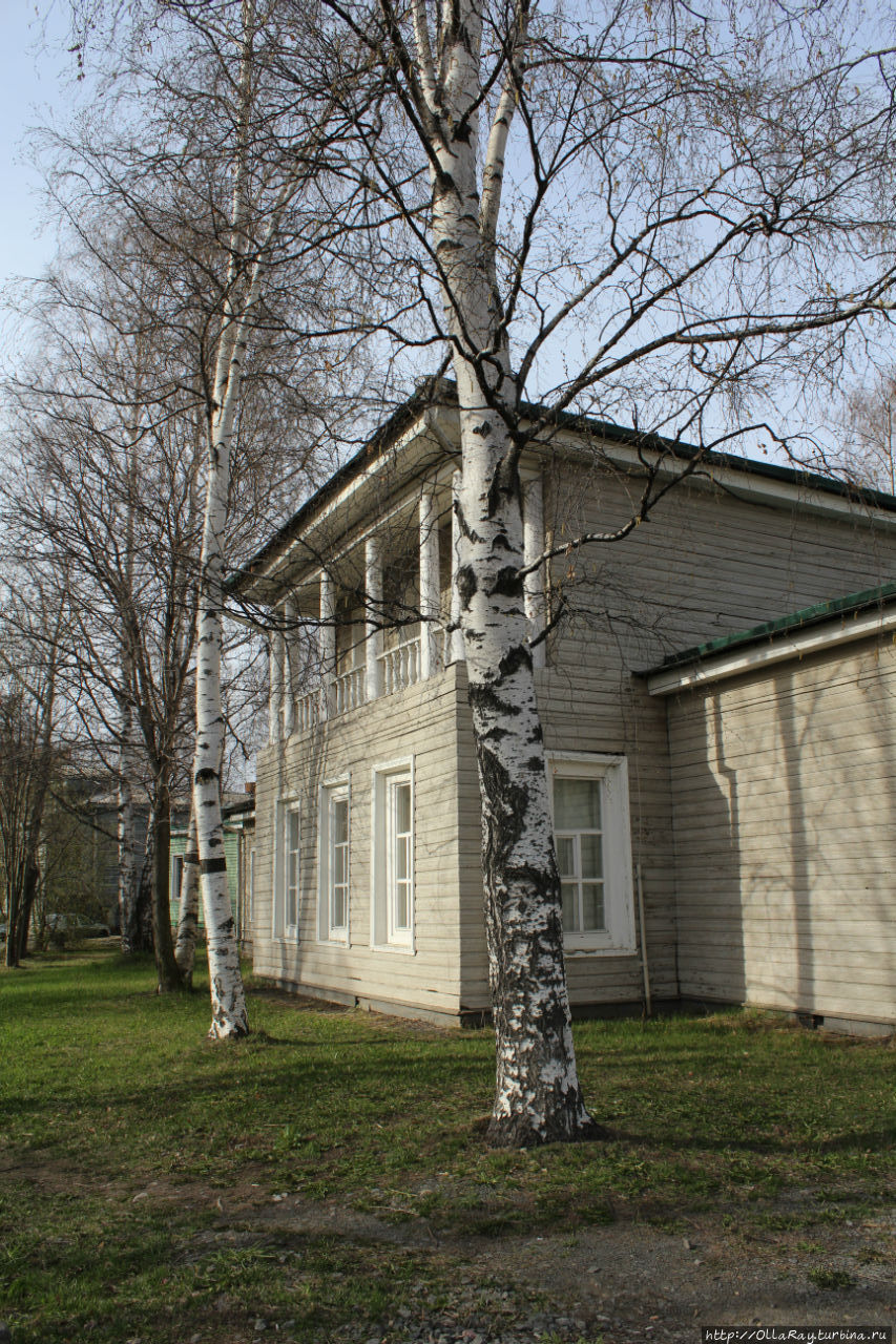 Дом лесничего И.Е. Кучевского (1827 год). Образец городского жилого дома Петрозаводска конца XIX — начала XX века. Петрозаводск, Россия