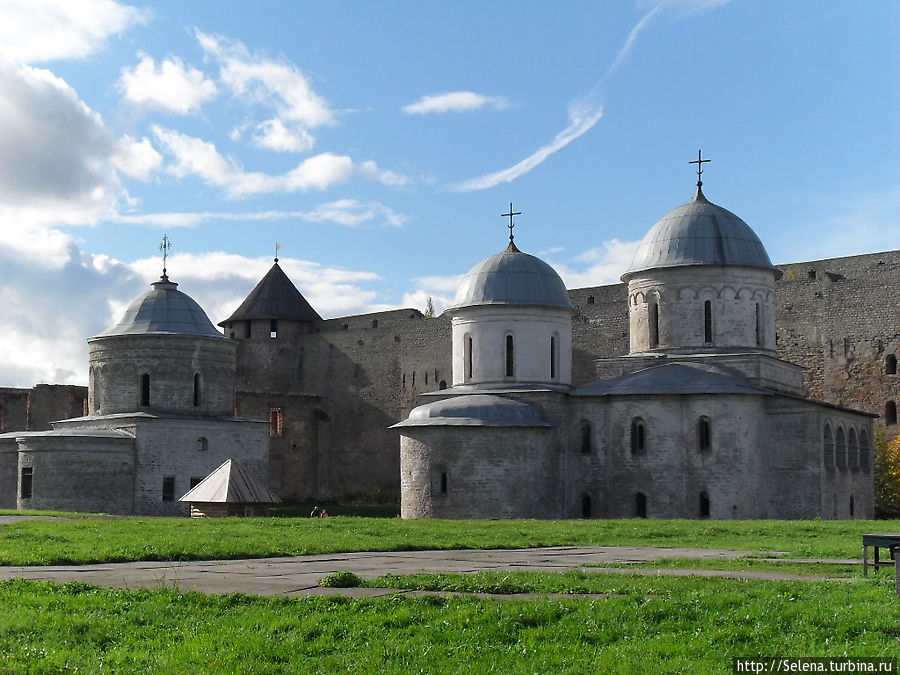 Храмы 15-16 века Ивангород, Россия