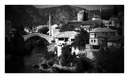 Возводился город в период с 1520 по 1566 года. Назван в честь моста, построенном в 16 веке турками, во времена Османской империи, собственно город и был построен и назначен как охрана моста...