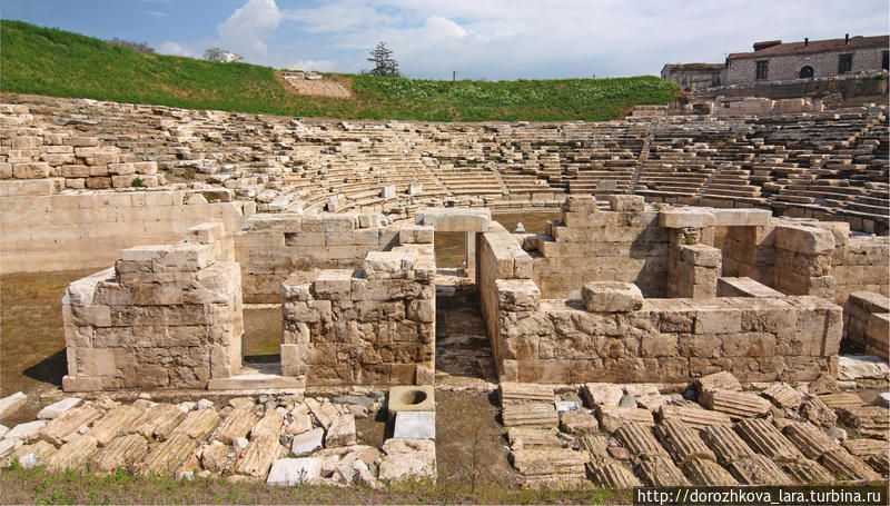 Руины амфитеатра Ларисса, Греция