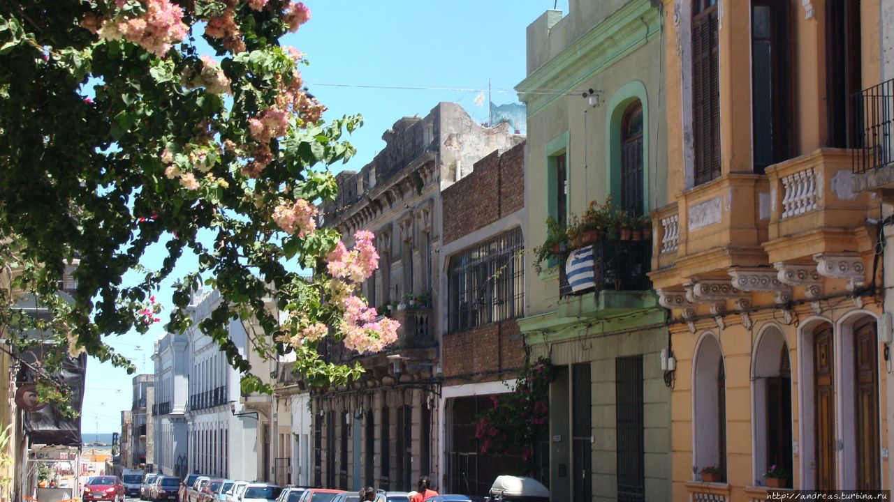 Приветливая уругвайская столица Монтевидео, Уругвай