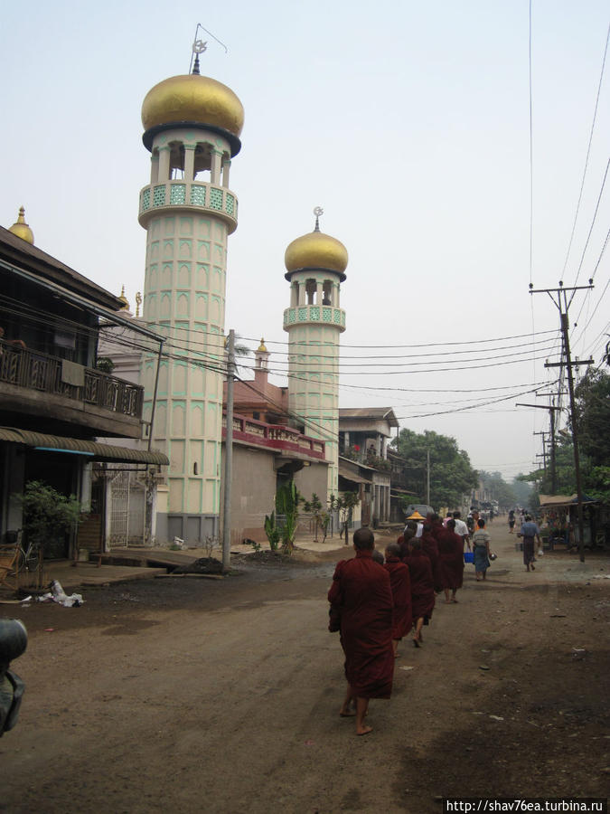 Двадцать дней в Бирме. Поход на Golden Rock Мьянма