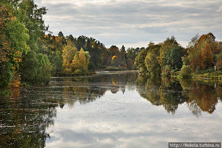 Усадьба Марфино осенью Марфино, Россия