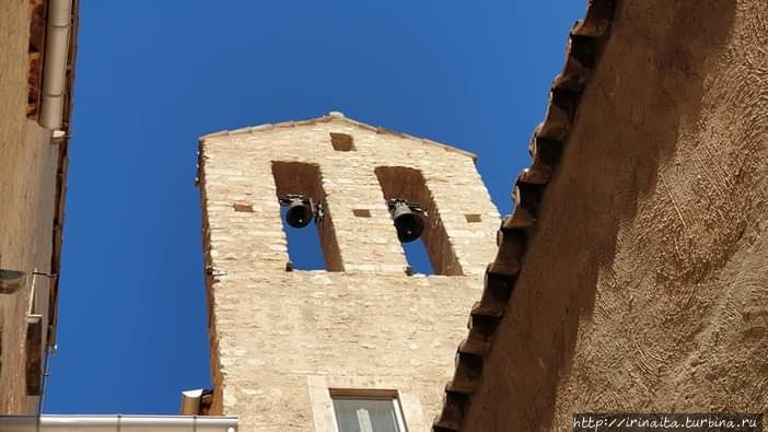 Замок Постиьяно в Умбрии — оплот культуры круглый год Постиньяно, Италия