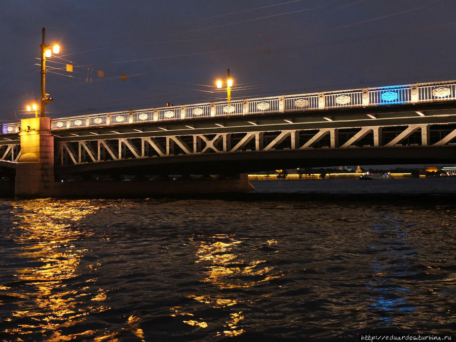 Неразведенные мосты Санкт-Петербург, Россия