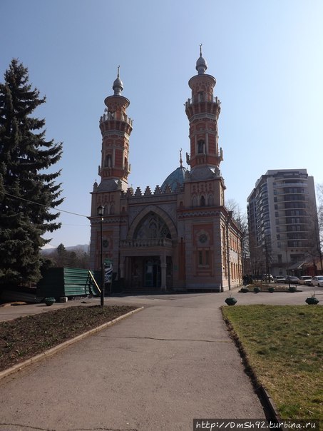 В столицу Северной Осетии Владикавказ, Россия
